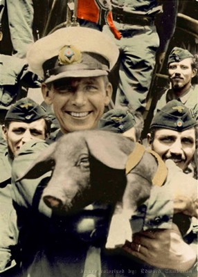 Jürgen Wattenberg hold a pig named Douglas.jpg
